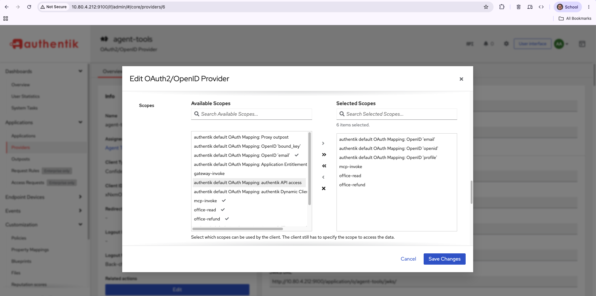 El proveedor agent-tools con mcp-invoke, office-read y office-refund seleccionados