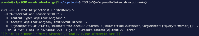 Una llamada tools/call a find_customer, autenticada con un bearer token, que devuelve la fila de Maria Alvarez desde la base de datos